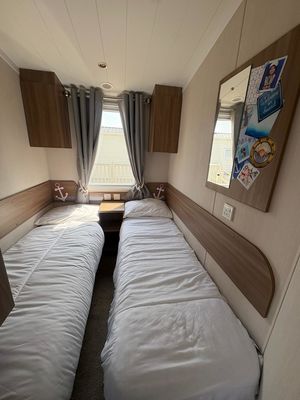 Twin Room 1- click for photo gallery